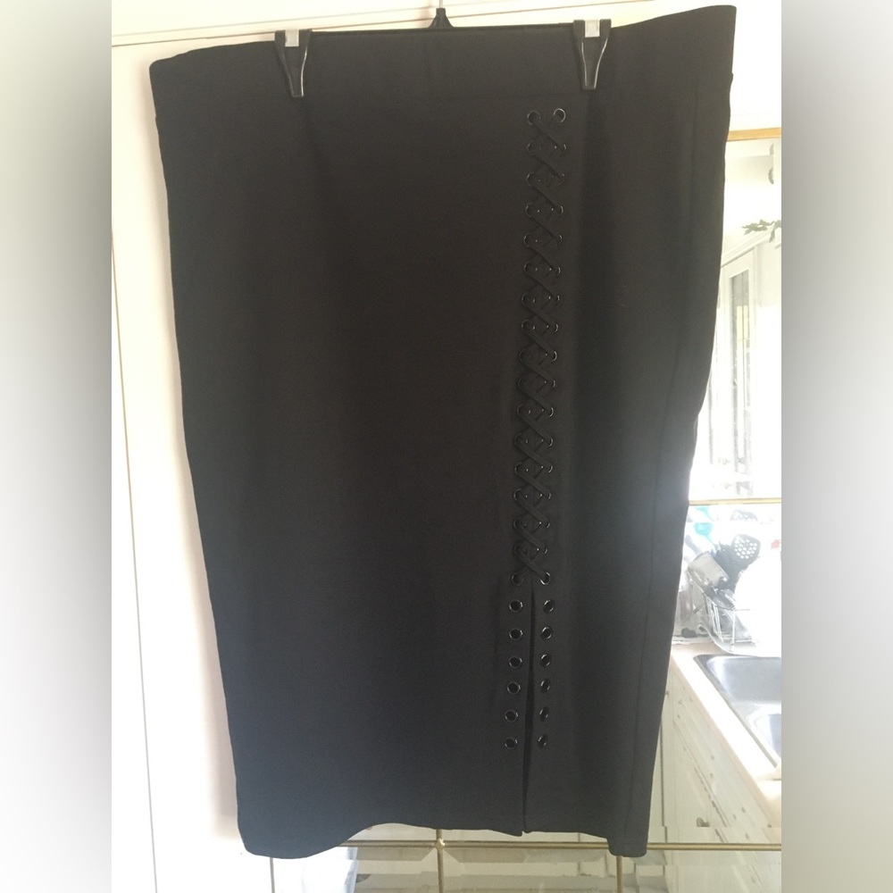 Sz 2x Torrid Pencil Skirt